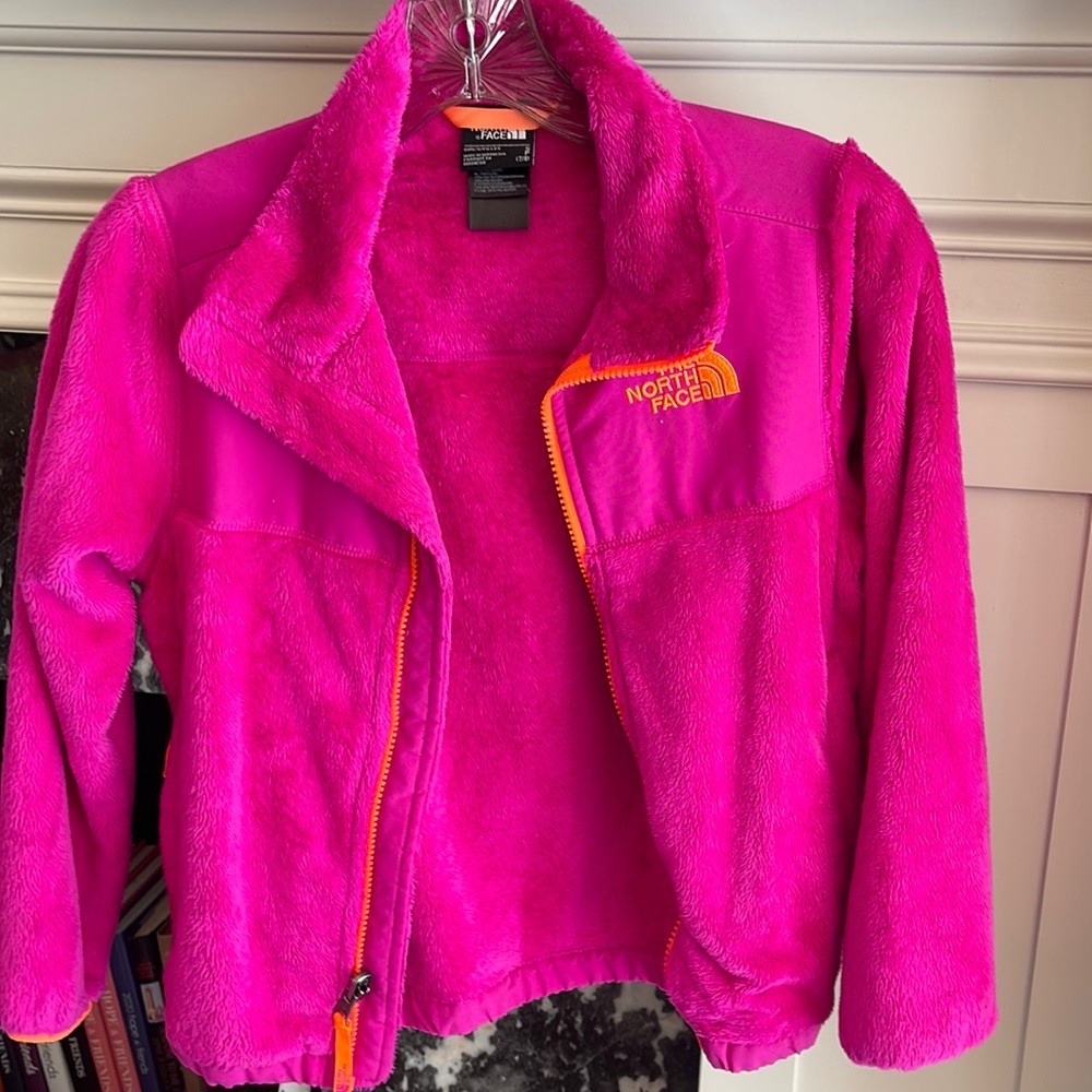 The north face hot pink jacket size small 7,8